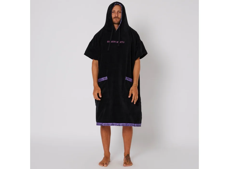 OCEAN & EARTH STRIKE HOODED PONCHO ADULT STEEL BLACK