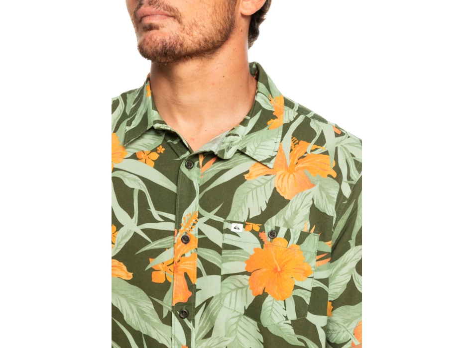 QUIKSILVER EPHEMERAL WAVE SHORT SLEEVE SHIRT